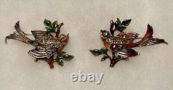 2 Coro Craft birds brooch on branch, enamailing, gold plated Sterling, 1940 USA