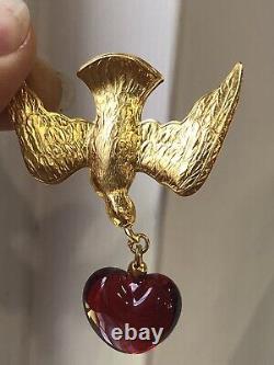 Andrew Spingarn Signed Vntg Bird Figural Poured Glass Stone Heart Dangle Brooch