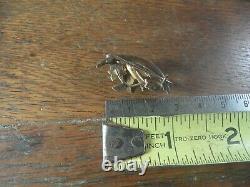 C1-1 Victorian estate 10K gold brooch pin bird design