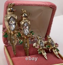 Coro Love Birds Duette Signed 1948 Vintage Brooch Fur Clip Earrings Screw Back