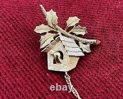Crown Trifari Bird House With Bird In Chain Gold Tone Brooch Pin Vintage