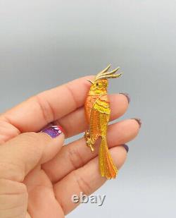 Cute Vtg BOUCHER 8647P Orange Yellow Enamel Red Eye Parrot Bird Pin Brooch