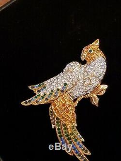 SWAROVSKI Retired Vintage Crystal Parrot Bird Brooch Pin Gold Tone