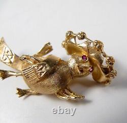 Solid 14k Yellow Gold Song Bird in Sombrero Brooch Ruby Eyes Kitschy Vintage