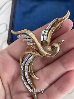 Trifari Bird brooch Vintage 1950s A. Philippe D. P. 159923 Flying Bird Rhinestones