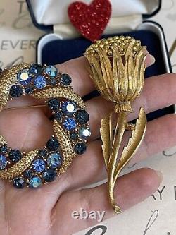 Trifari brooch 3ps lot Flower Lisner blue ring BSK gold flower vintage 1950-60s