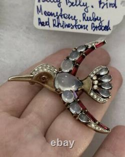 Trifari brooch Jelly Belly Bird A. Philippe Sterling D. P. 157197 Vintage 1949s