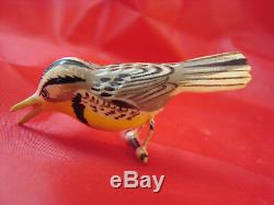 VINTAGE WOOD HAND PAINTED CARVED Takahashi kt SIGNED BIRD BROOCH JEWELRY PIN