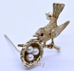 Vintage 14K Solid Yellow Gold Round Ruby & Pearl Sparrow Bird & Nest Brooch Pin