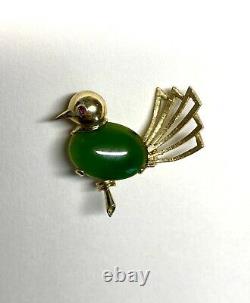 Vintage 14kt Solid Gold & Jade & Ruby Bird of Paradise Pin / Brooch 4.8 Grams