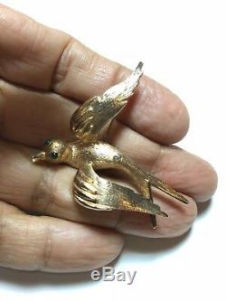Vintage 14kt Yellow Gold Bird In Flight Brooch Pin 10.8 Grams Diamond Emeralds