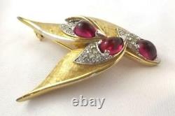 Vintage BOUCHER Freeform Abstract Bird Brooch Ruby Red Cabochons & Rhinestones