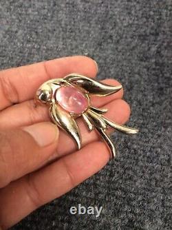 Vintage Coro Pink Gripoix Bird gold tone pin brooch