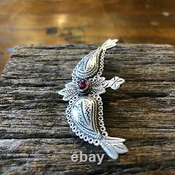 Vintage English Solid Sterling Silver Decorative Wings Brooch With Oval Garnet