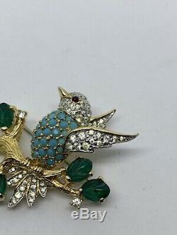 Vintage JOMAZ Mazer Beautiful BIRD Brooch Pin With All Stones In Tact