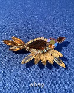 Vintage Juliana D&E Shades of Topaz Rhinestone Figural Flying Bird Brooch/Pin