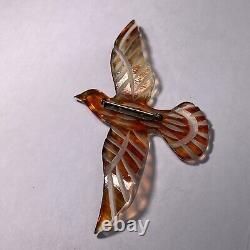 Vintage Lucite Carved Bird In Flight Soaring Flying Pin Brooch