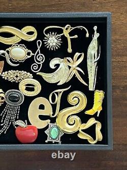 Vintage & Modern Metal Rhinestone & Faux Pearl Brooch Lot Of 40 Different Pin's