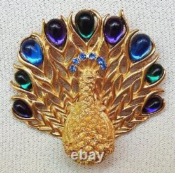 Vintage Peacock Bird Brooch TRIFARI Signed Blue Decor Gold Tone Setting 959j