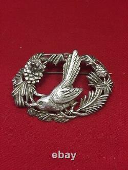 Vintage Sterling Silver Bird Nesting Wreath Pin Brooch