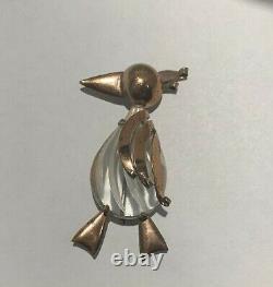 Vintage Unsigned 2.25 Jelly Belly Lucite Penguin Bird Pin Brooch