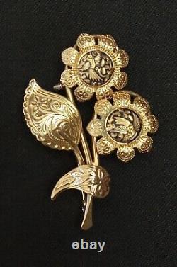 Vintage Very Unique Flower With Birds In Center Pin Brooch