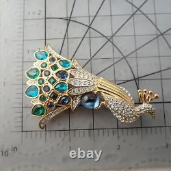 Vtg Swarovski Swan Stamp Peacock Bird Blue Green Crystal Gold Tone Pin Brooch